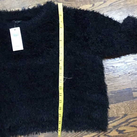 Black Lovetree Cropped Sweater - Picture 8 of 9